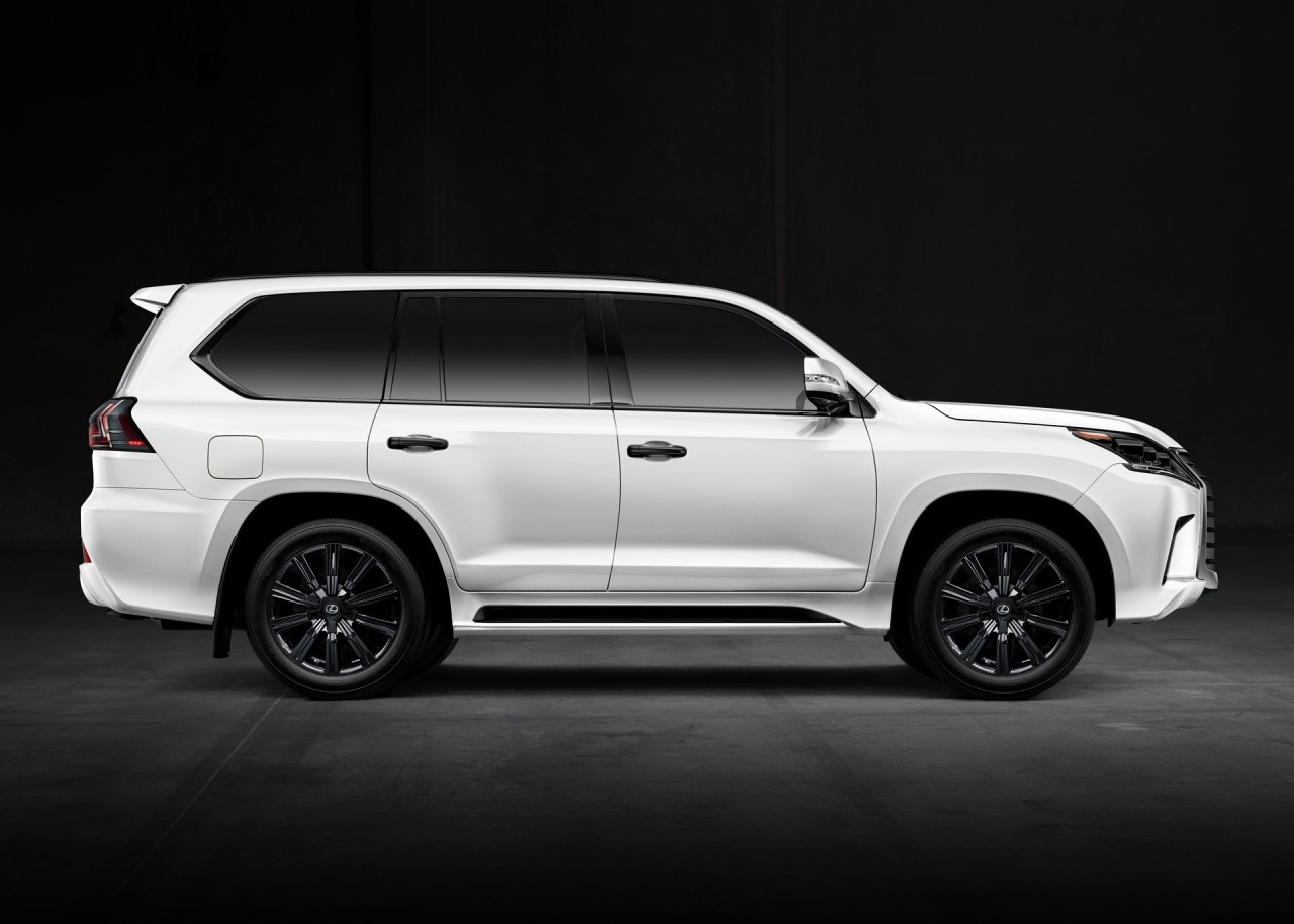 lexus lx570 2021 binh moi ruou van cu nhu 13 nam truoc