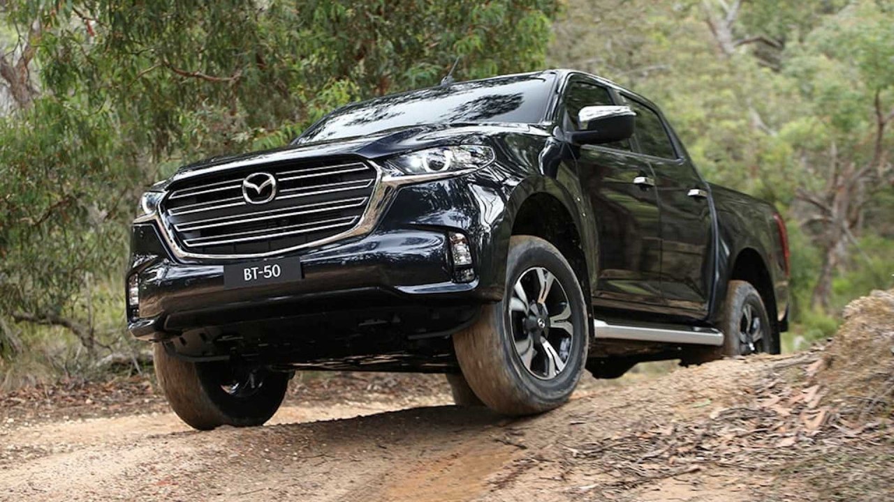 mazda bt 50 the he moi sap ra mat tai australia