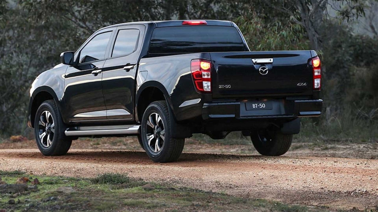 mazda bt 50 the he moi sap ra mat tai australia