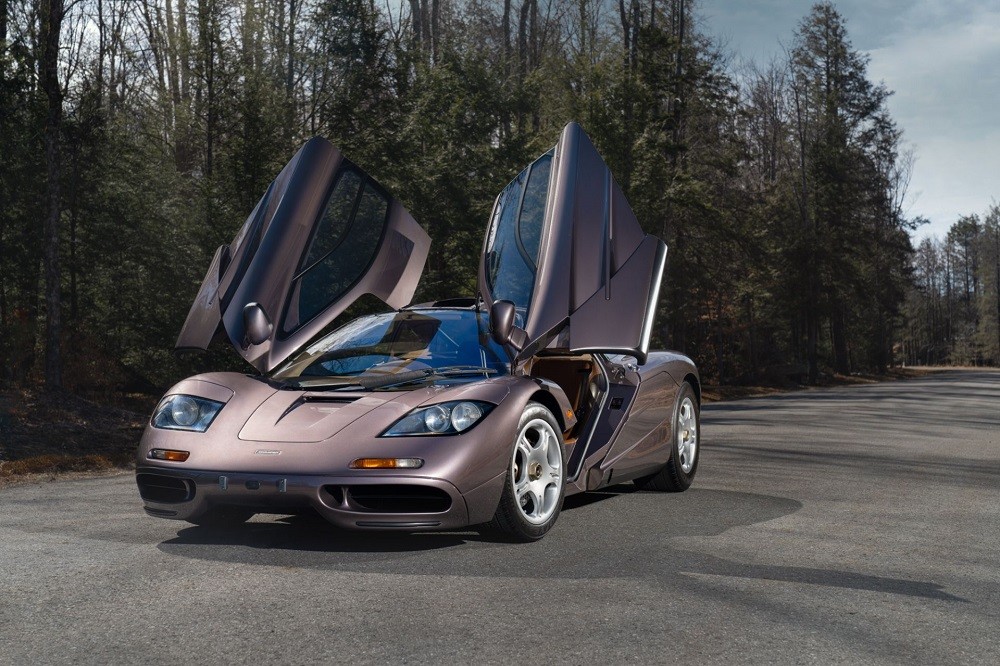 Siêu xe McLaren F1 26 năm tuổi bán đấu giá hơn 20 triệu USD Siêu xe McLaren F1 26 năm tuổi bán đấu giá hơn 20 triệu USD