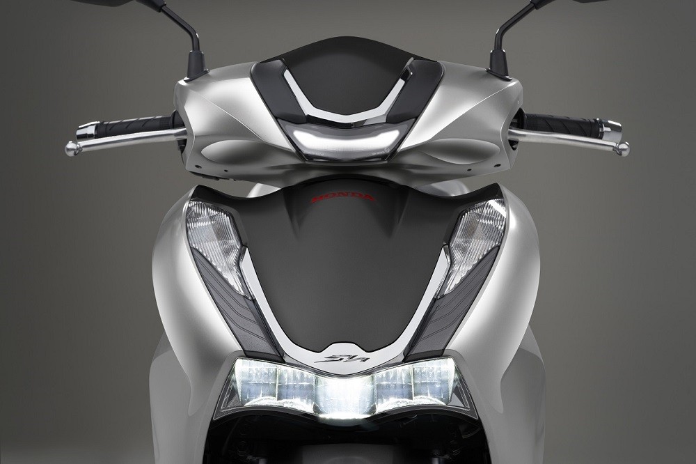 Honda SH30i lắp ráp trong nước giá gần 150 triệu đồng Honda SH30i lắp ráp trong nước giá gần 150 triệu đồng