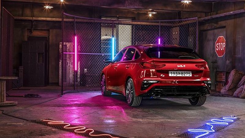 Kia Cerato GT Hatchback giá từ 530 triệu tại Hàn Quốc