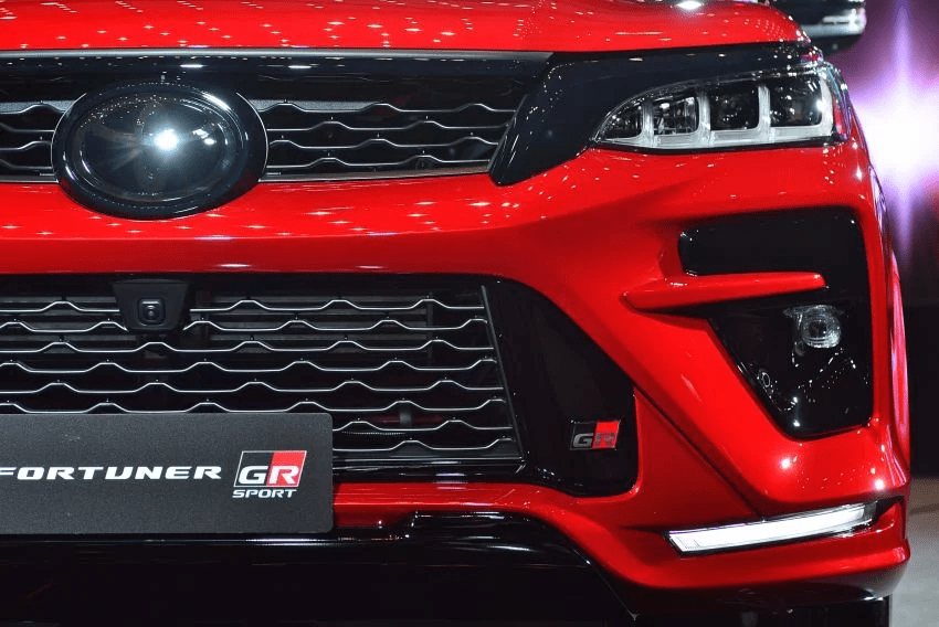 Toyota Fortuner GR Sport giá hơn 1,3 tỷ đồng tại Thái Lan Toyota Fortuner GR Sport giá hơn 1,3 tỷ đồng tại Thái Lan