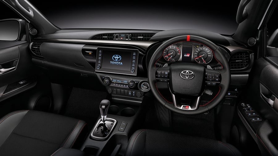 Toyota Hilux GR-Sport giá từ 615 triệu đồng tại Thái Lan Toyota Hilux GR-Sport giá từ 615 triệu đồng tại Thái Lan