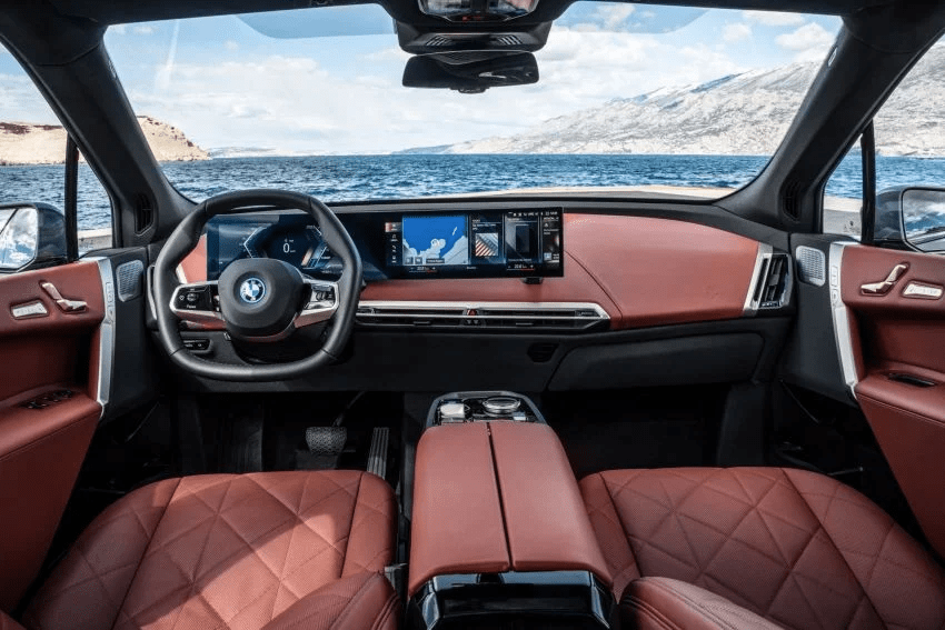 SUV chạy điện BMW iX giá từ 2,28 tỷ đồng tại Malaysia SUV chạy điện BMW iX giá từ 2,28 tỷ đồng tại Malaysia