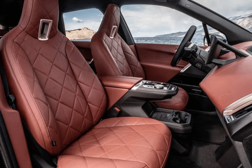 SUV chạy điện BMW iX giá từ 2,28 tỷ đồng tại Malaysia SUV chạy điện BMW iX giá từ 2,28 tỷ đồng tại Malaysia