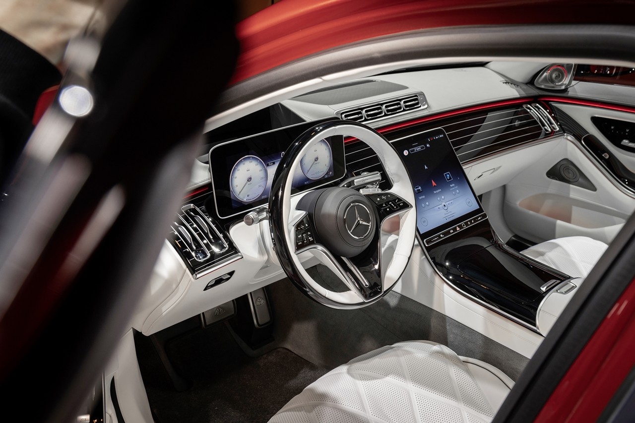 Mercedes-Maybach S-Class chính hãng giá từ 8,2 tỷ đồng Mercedes Maybach S-Class chính hãng giá từ 8,2 tỷ đồng