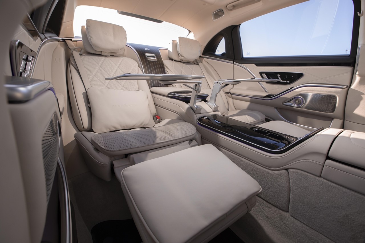 Mercedes-Maybach S-Class chính hãng giá từ 8,2 tỷ đồng Mercedes-Maybach S-Class chính hãng giá từ 8,2 tỷ đồng