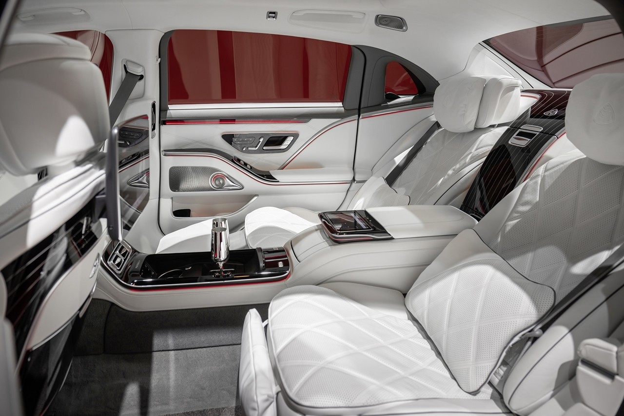 Mercedes-Maybach S-Class chính hãng giá từ 8,2 tỷ đồng Mercedes Maybach S-Class chính hãng giá từ 8,2 tỷ đồng
