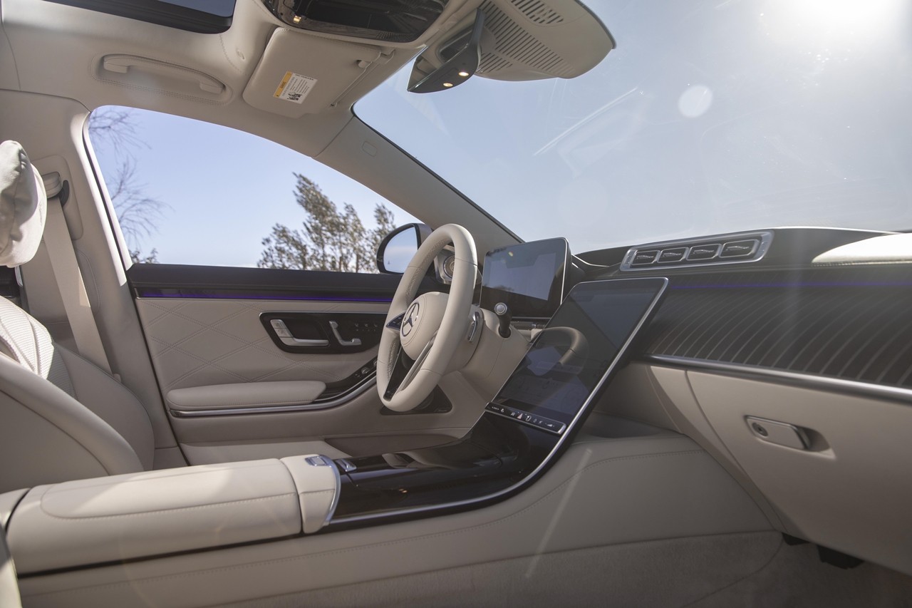 Mercedes-Maybach S-Class chính hãng giá từ 8,2 tỷ đồng Mercedes Maybach S-Class chính hãng giá từ 8,2 tỷ đồng