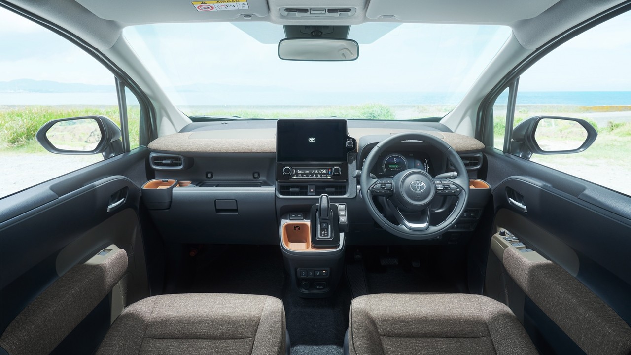 MPV cỡ nhỏ Toyota Sienta ra mắt tại Nhật Bản MPV cỡ nhỏ Toyota Sienta ra mắt tại Nhật Bản