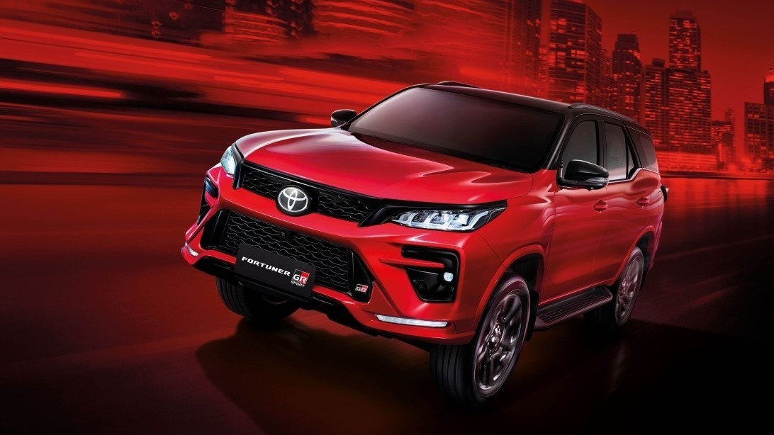 Toyota Fortuner 2023 ra mắt tại Thái Lan