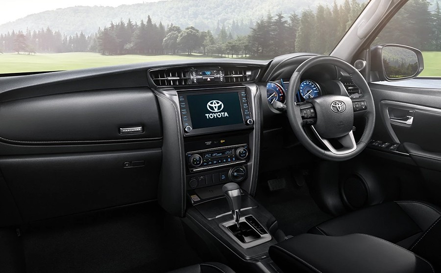 Toyota Fortuner 2023 ra mắt tại Thái Lan Toyota Fortuner 2023 ra mắt tại Thái Lan