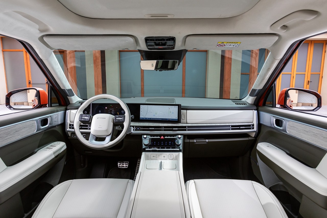 Hyundai SantaFe hoàn toàn mới chính thức ra mắt Hyundai SantaFe hoàn toàn mới chính thức ra mắt