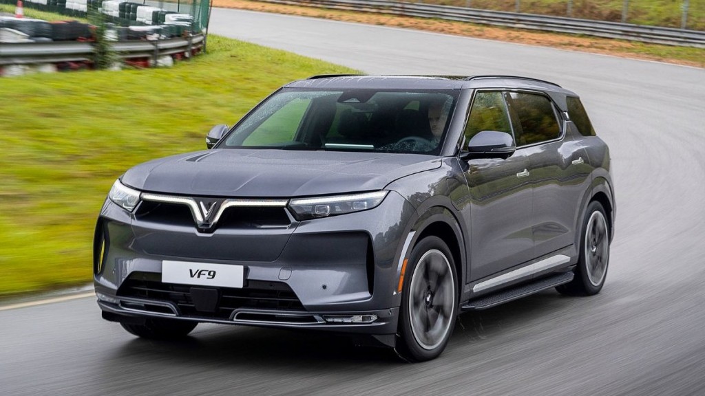 VinFast VF9 được chứng nhận có phạm vi hoạt động lên tới hơn 530km