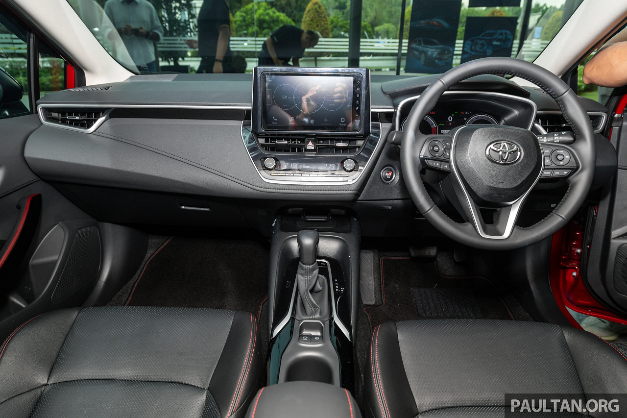 Toyota Corolla GR Sport giá 795 triệu tại Malaysia Toyota Corolla GR Sport giá 795 triệu tại Malaysia