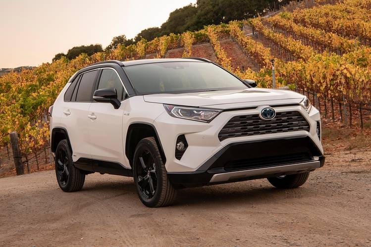 Toyota và Suzuki chi 1,3 tỷ USD hợp tác sản xuất xe hơi toyota va suzuki chi 13 ty usd hop tac san xuat xe hoi