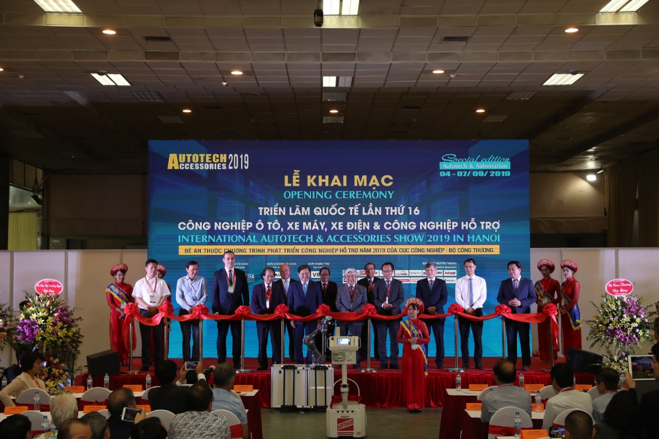 Khai mạc triển lãm Autotech & Accessories về xe và công nghiệp phụ trợ tại Hà Nội khai mac trien lam autotech accessories ve xe va cong nghiep phu tro tai ha noi