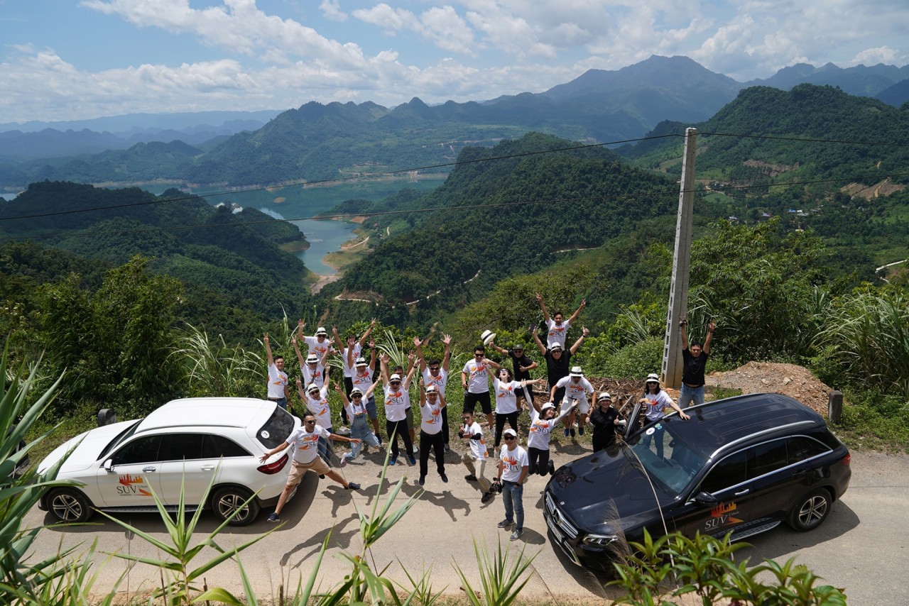 mercedes benz glc200 urban suventure hanh trinh tan huong ca nam giac quan