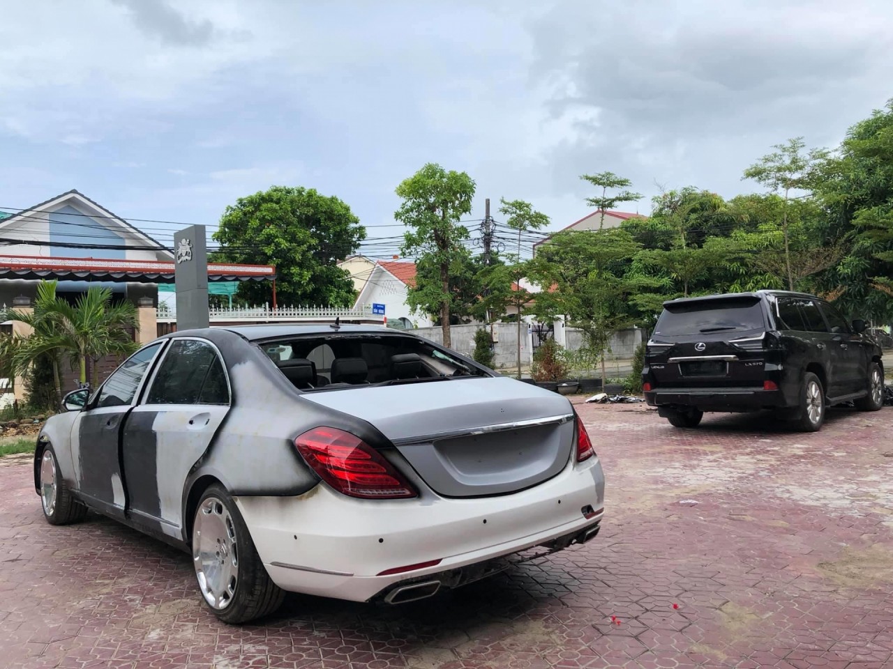cai lao hoan dong mercedes s class 2008 tre ra 10 tuoi chi voi 400 trieu dong