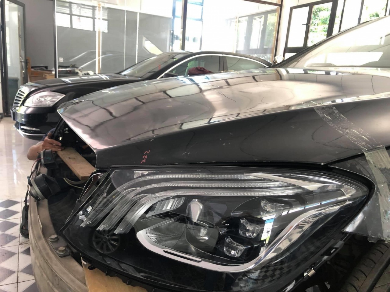 cai lao hoan dong mercedes s class 2008 tre ra 10 tuoi chi voi 400 trieu dong