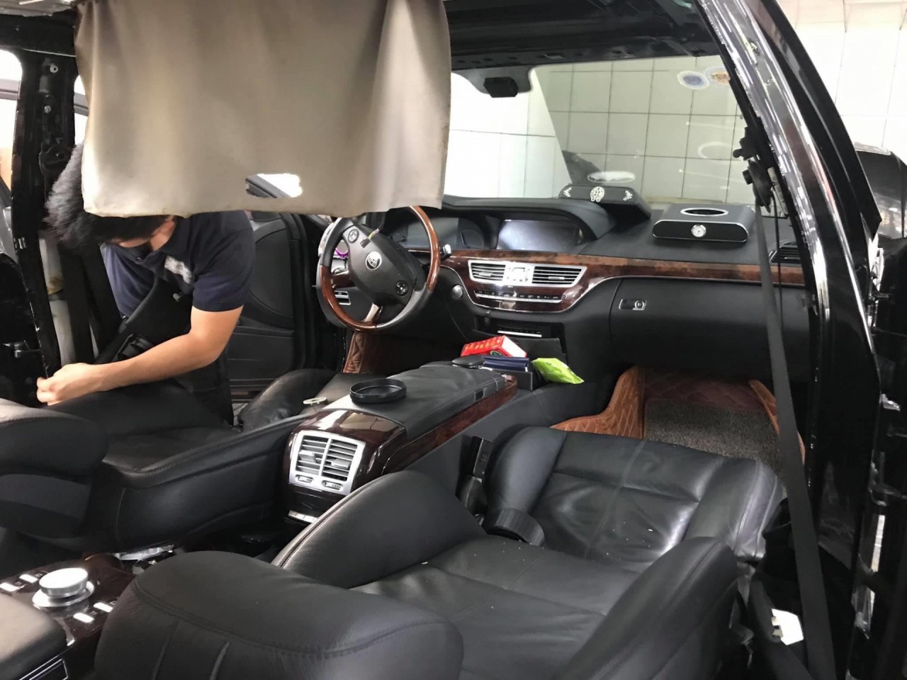 cai lao hoan dong mercedes s class 2008 tre ra 10 tuoi chi voi 400 trieu dong