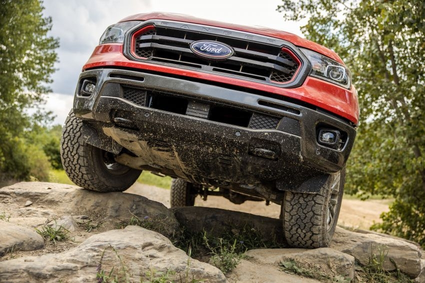 Thêm 100 triệu đồng, Ford Ranger tại Mỹ có thể đi offroad them 100 trieu dong ford ranger tai my co the di offroad khung hon