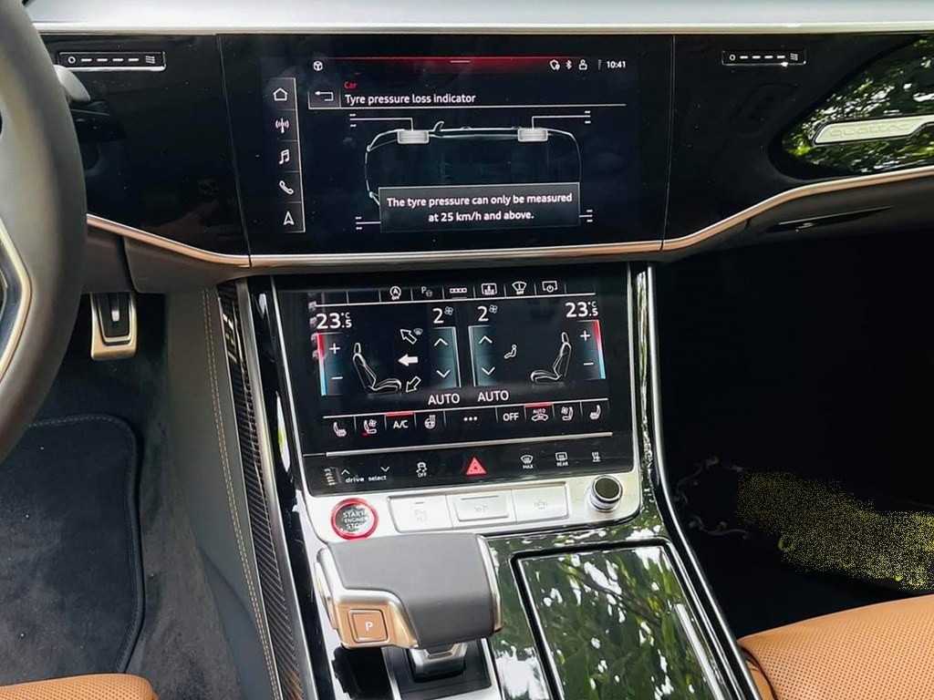 Hàng hiếm Audi S8 2021 xuất hiện tại Việt Nam Hàng hiếm Audi S8 2021 xuất hiện tại Việt Nam