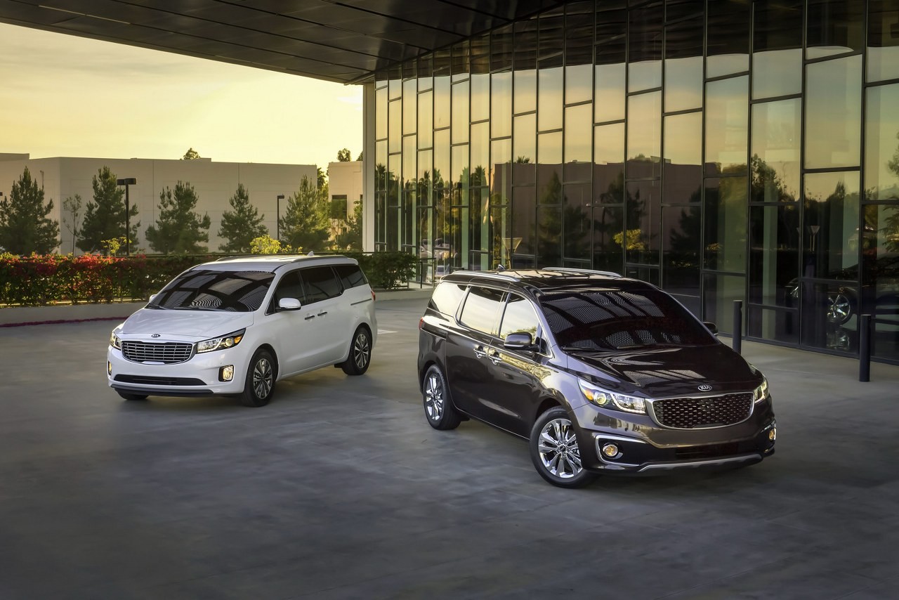 Triệu hồi gần 90.000 xe Kia Sedona vì đèn xi-nhan nháy sai hướng Triệu hồi gần 90.000 xe Kia Sedona vì đèn xi-nhan nháy sai hướng
