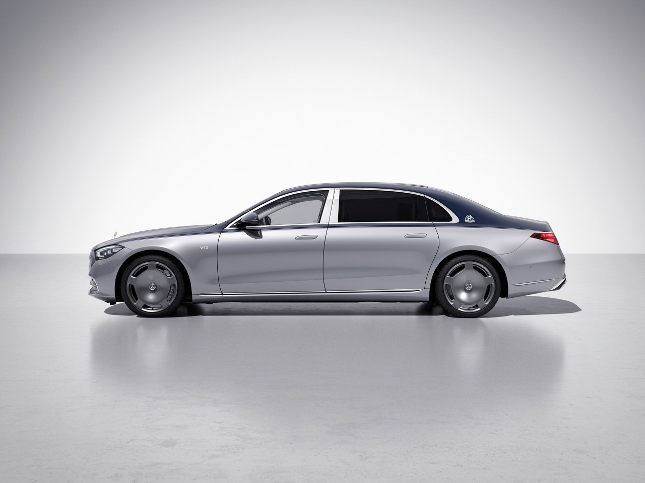 Maybach GLS và Maybach S-Class phiên bản giới hạn 100 năm Maybach GLS và Maybach S Class phiên bản giới hạn 100 năm