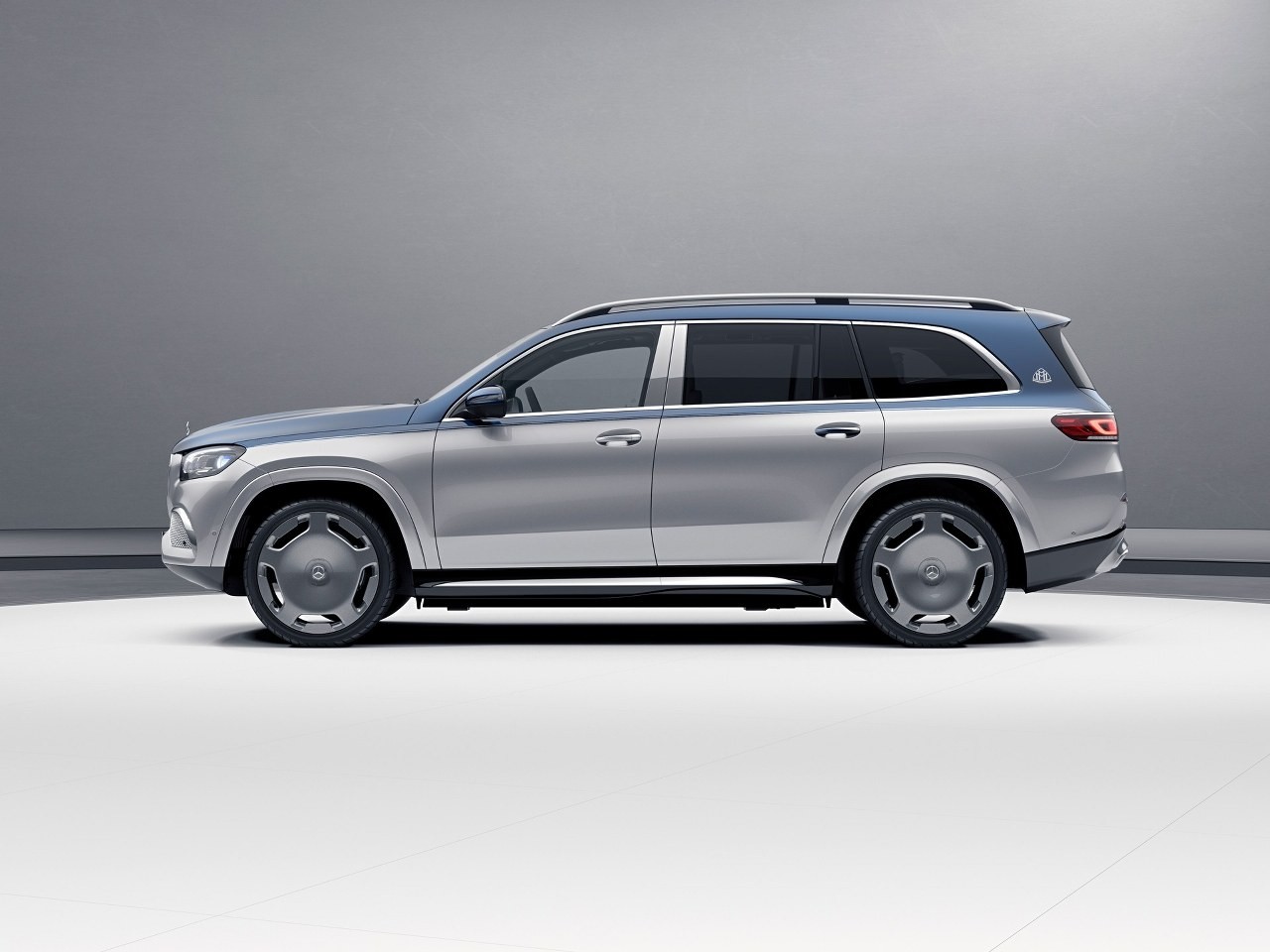 Maybach GLS và Maybach S-Class phiên bản giới hạn 100 năm Maybach GLS và Maybach S Class phiên bản giới hạn 100 năm