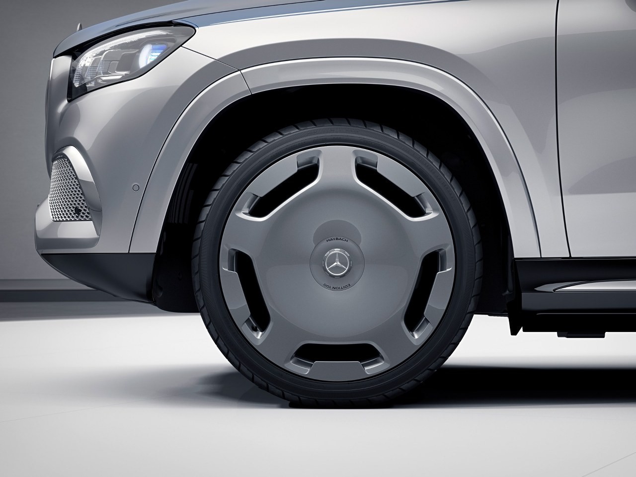 Maybach GLS và Maybach S-Class phiên bản giới hạn 100 năm Maybach GLS và Maybach S Class phiên bản giới hạn 100 năm