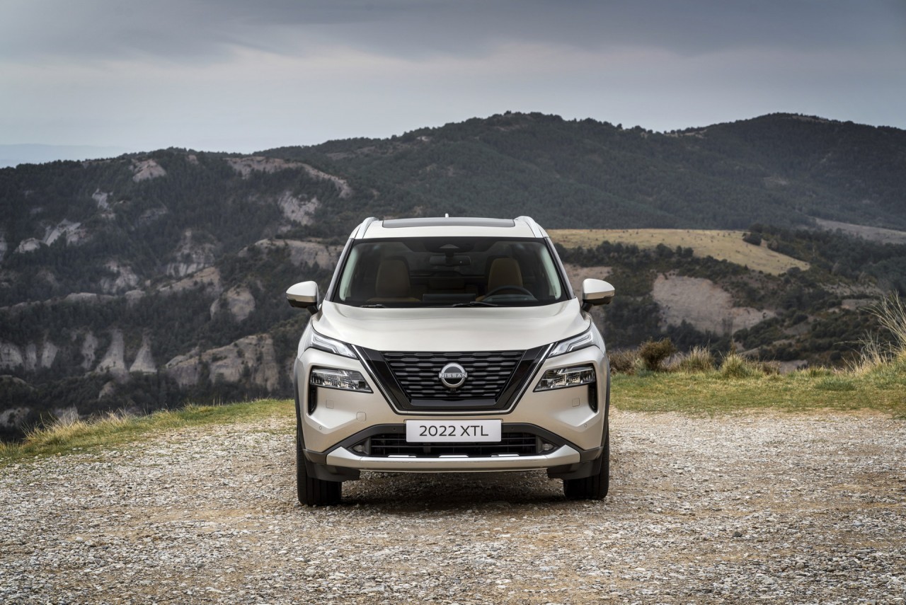 Nissan giới thiệu X-Trail hybrid tại châu Âu Nissan giới thiệu X Trail hybrid tại châu Âu
