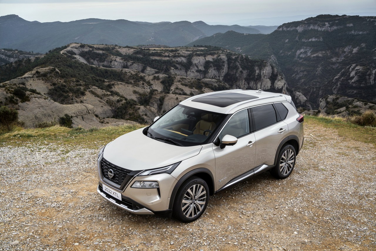 Nissan giới thiệu X-Trail hybrid tại châu Âu Nissan giới thiệu X-Trail hybrid tại châu Âu