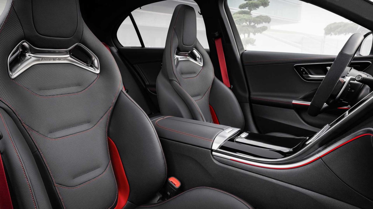 Mercedes-AMG C43 sẽ được lắp ráp tại Việt Nam Mercedes AMG C43 sẽ được lắp ráp tại Việt Nam