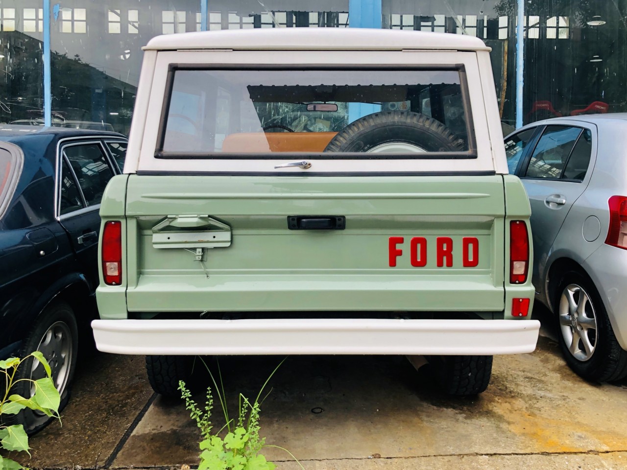 Khám phá hàng độc Ford Bronco sản xuất năm 1970 kha m pha ha ng do c ford bronco sa n xua t nam 1970