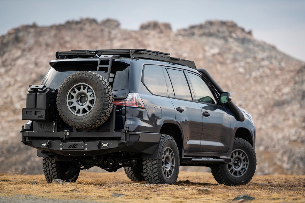 Lexus LX570 phiên bản offroad mạnh 550 mã lực lexus lx570 phien ba n offroad ma nh 550 ma lu c