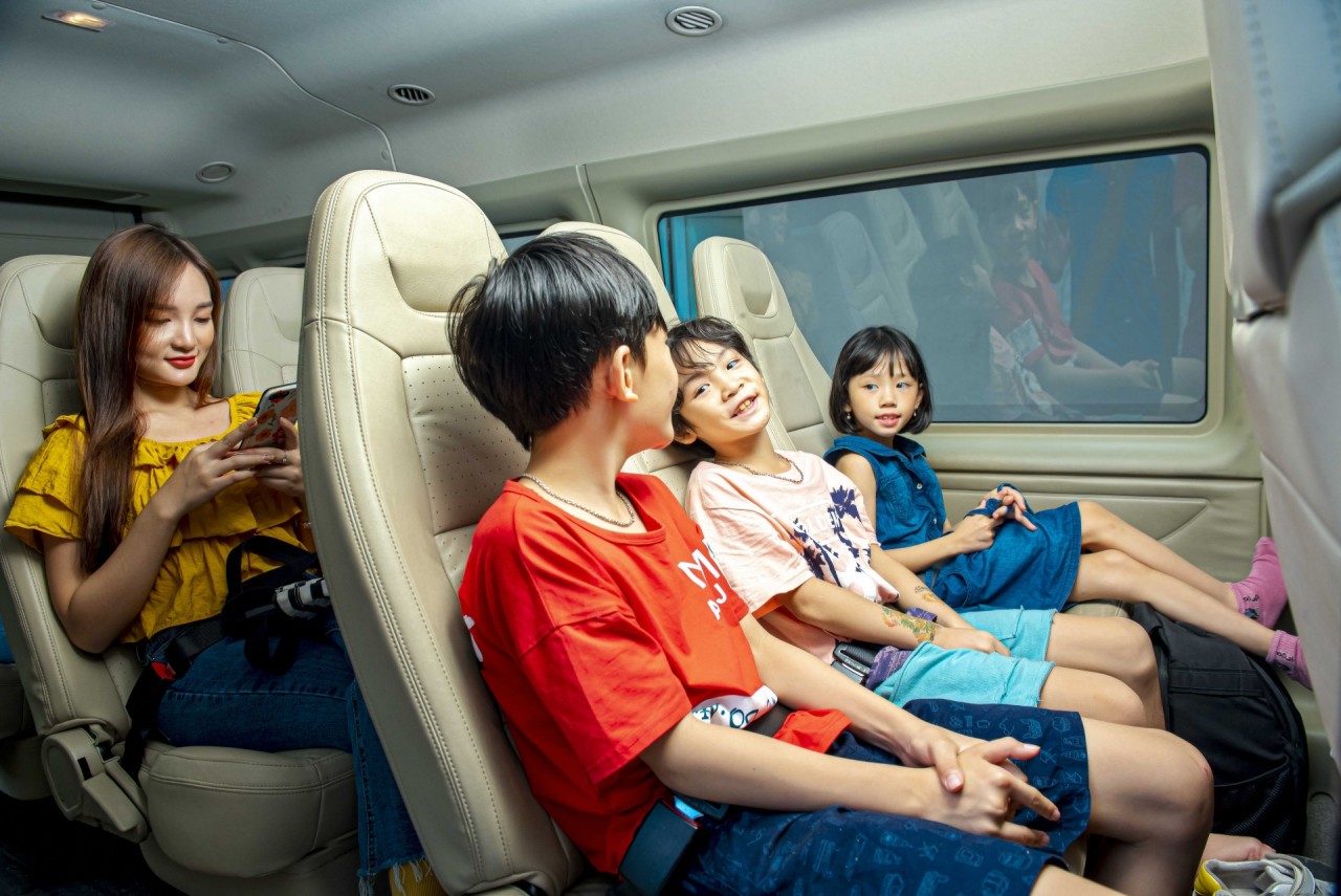 Thúc đẩy du lịch nội địa hậu Covid, Ford Transit là 'người bạn' đáng tin cậy trên mọi nẻo đường thuc day du lich noi dia hau covid ford transit la nguoi ban dang tin cay tren moi neo duong