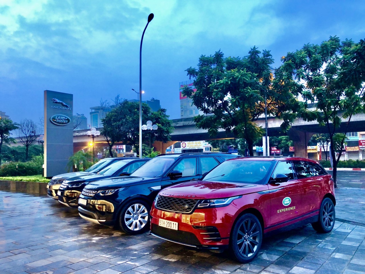Các hãng xe nhập khẩu kiến nghị giảm 50% lệ phí trước bạ đối với xe đăng ký mới
