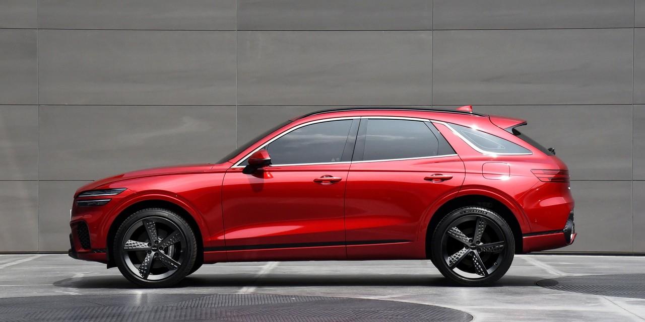 Genesis GV70 được chọn là SUV của năm 2022
