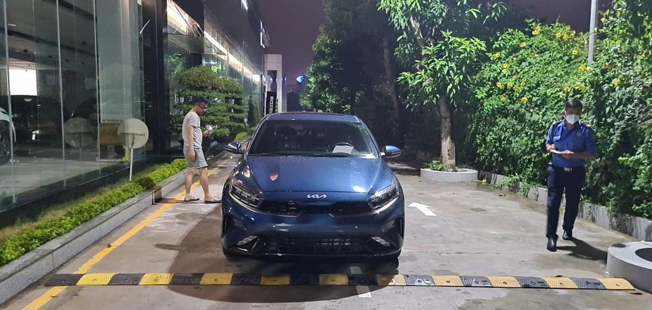 Kia K3 về đại lý, chờ đến tay khách hàng Kia K3 về đại lý, chờ đến tay khách hàng