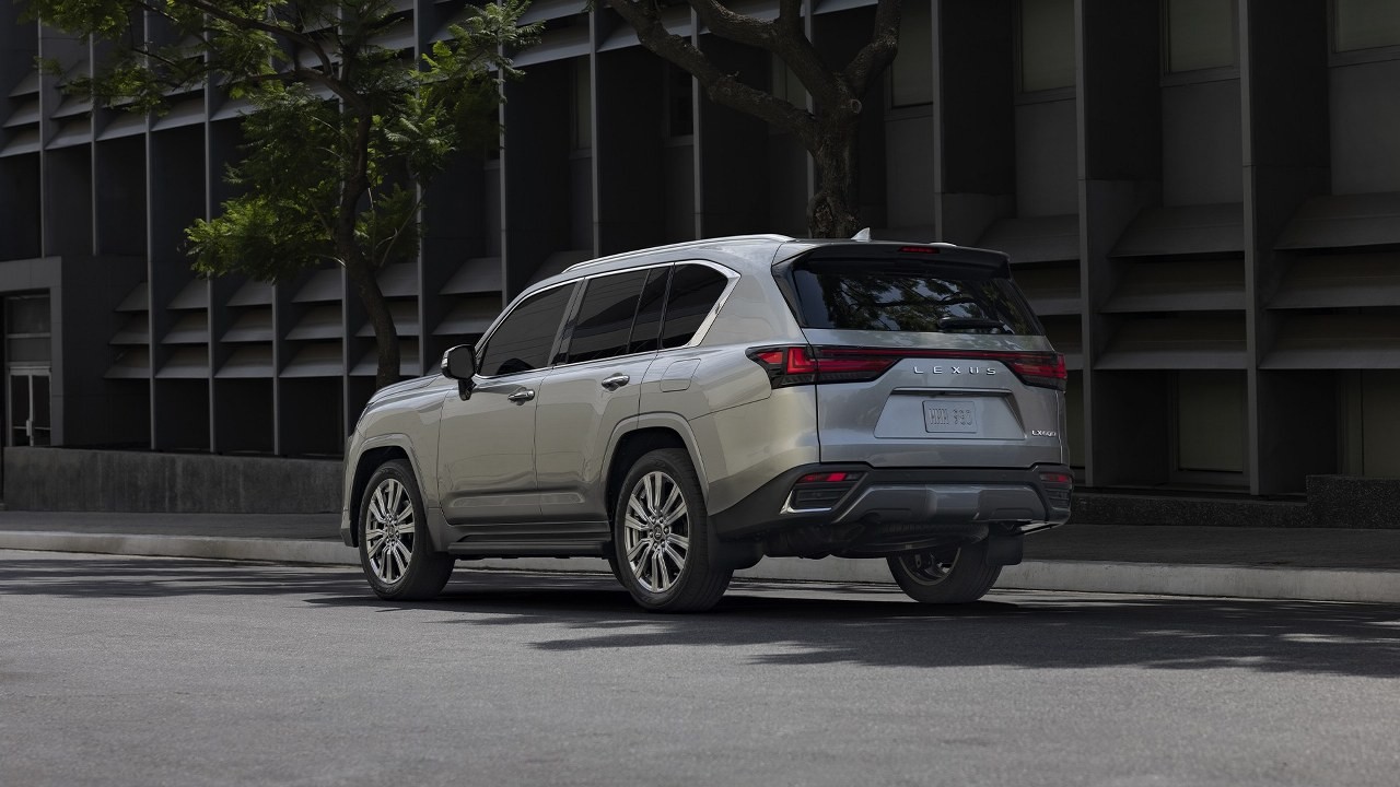 Lexus LX600 2022 ra mắt