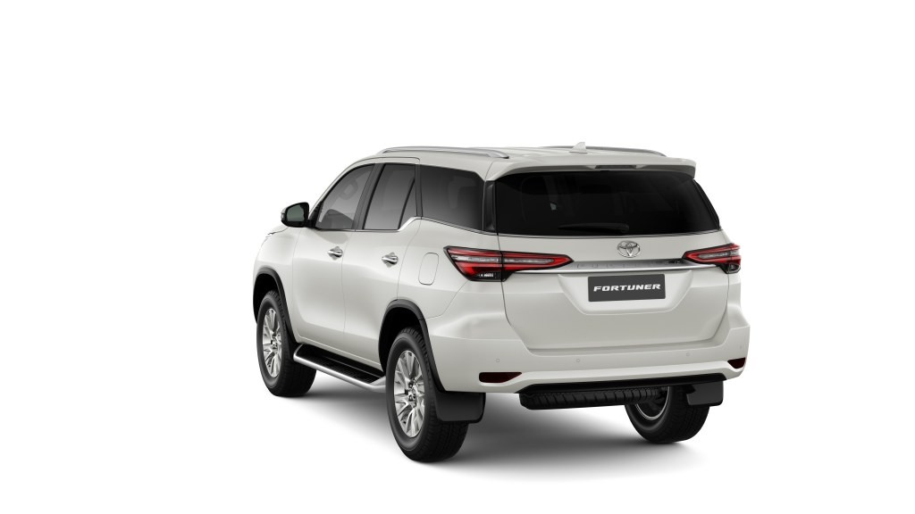 Toyota giới thiệu Fortuner 2021, giá tăng nhẹ Toyota giới thiệu Fortuner 2021, giá tăng nhẹ