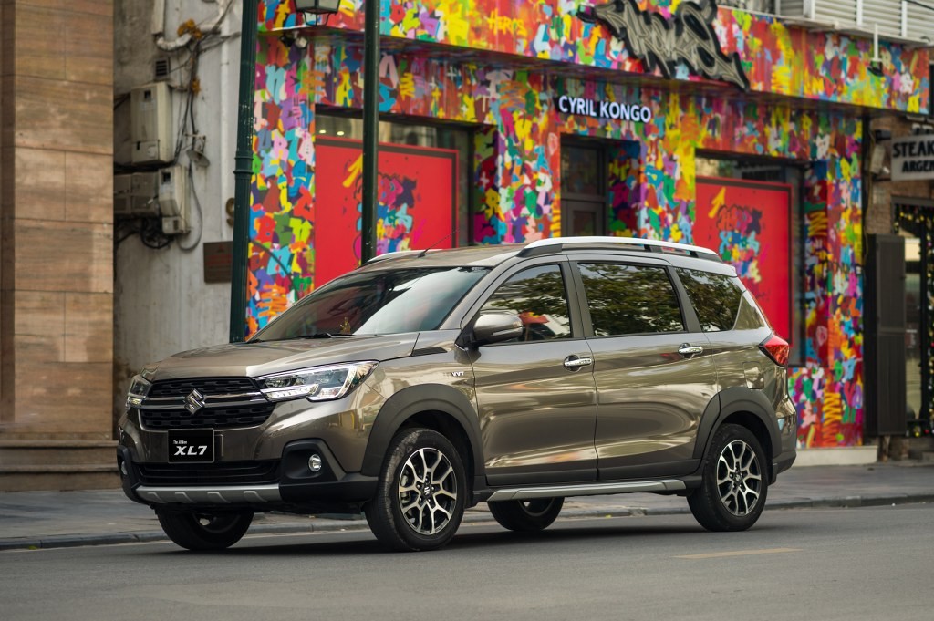 Chương trình "Tri ân anh hùng tuyến đầu chống dịch" từ Suzuki Chương trình "Tri ân anh hùng tuyến đầu chống dịch" từ Suzuki