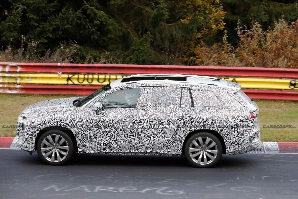 Audi Q9 xuất hiện trên đường thử Audi Q9 xuất hiện trên đường thử
