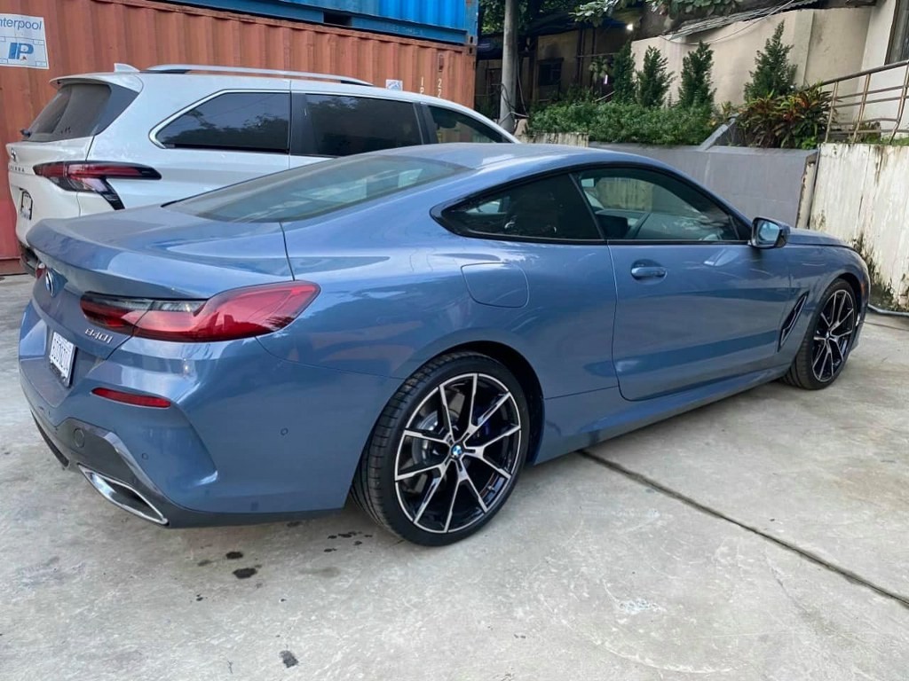 BMW 840i đầu tiên về nước