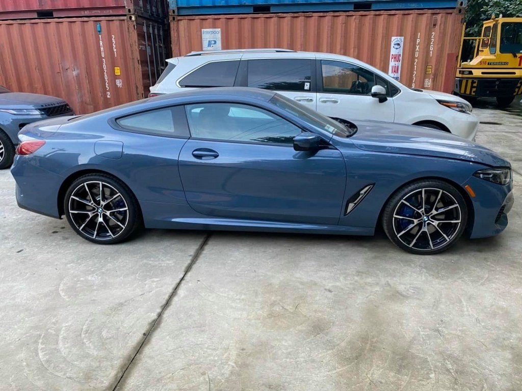BMW 840i đầu tiên về nước