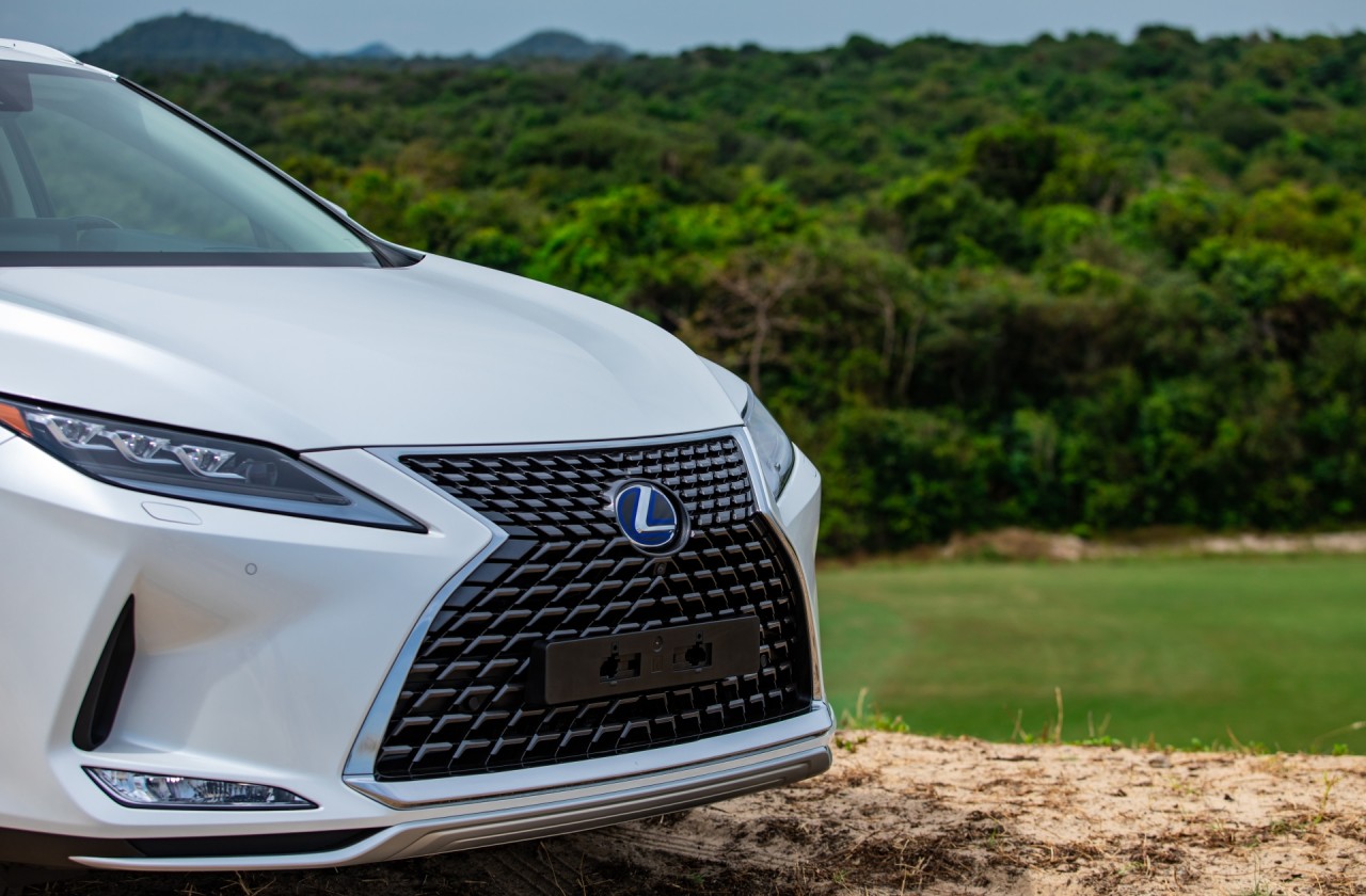 Cận cảnh Lexus RX phiên bản nâng cấp tại Việt Nam can canh lexus rx phien ban nang cap tai viet nam