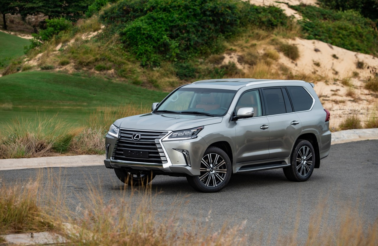 Khám phá bộ đôi SUV hạng sang Lexus GX460 và LX570 kham pha bo doi suv hang sang lexus gx460 va lx570