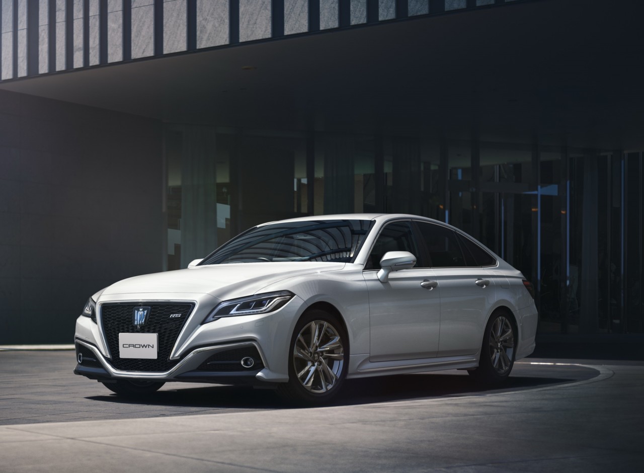 Sedan cao cấp Toyota Crown mới có giá 1,6 tỷ đồng tại Nhật Sedan cao cấp Toyota Crown mới có giá 1,6 tỷ đồng tại Nhật